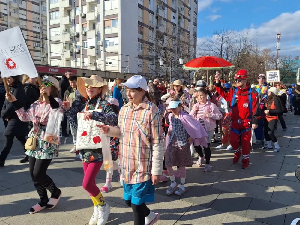 /VELIKA FOTOGALERIJA/ 27. Dječje pokladne svečanosti okupile male i velike građane u veseloj atmosferi