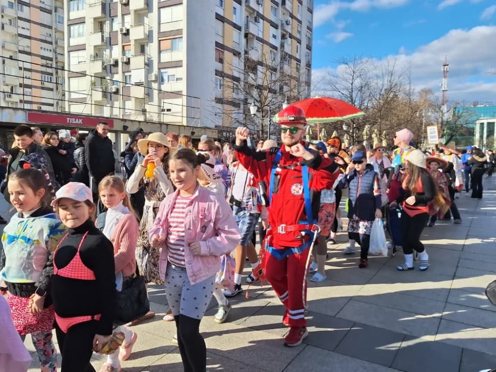 /VELIKA FOTOGALERIJA/ 27. Dječje pokladne svečanosti okupile male i velike građane u veseloj atmosferi