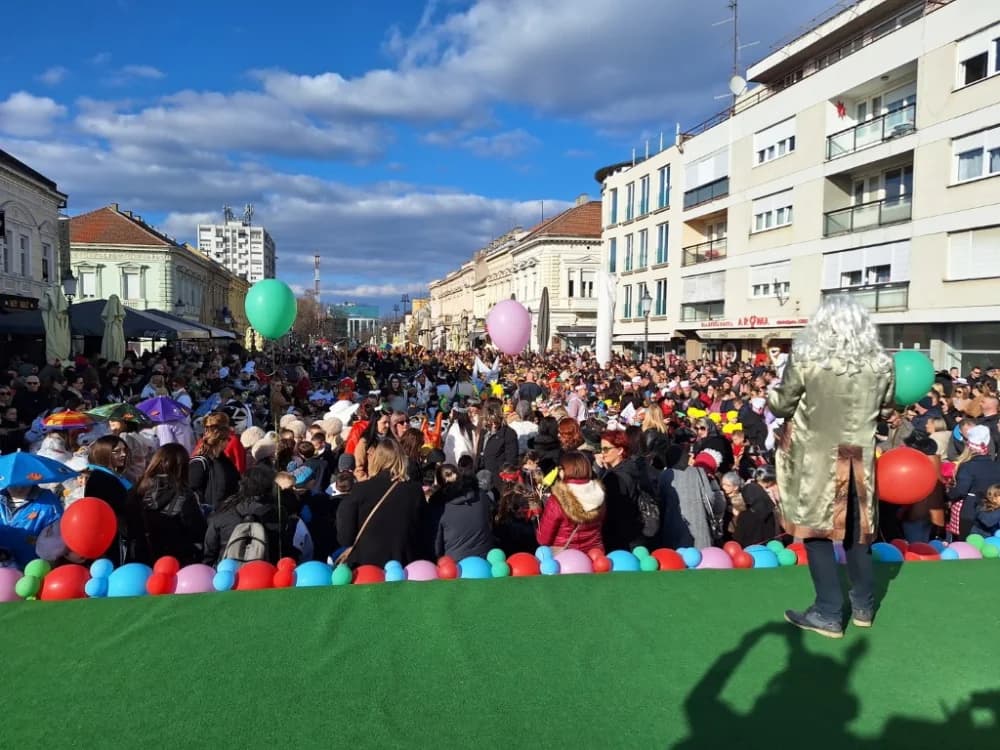 /VELIKA FOTOGALERIJA/ 27. Dječje pokladne svečanosti okupile male i velike građane u veseloj atmosferi
