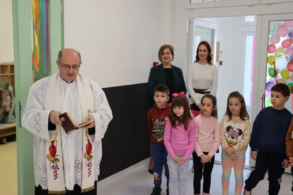 Prvi put u jednom danu otvorena dva dječja vrtića u Sl. Brodu