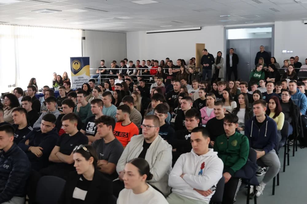 Brodsko-posavski maturanti više nego zadovoljni s ponuđenim akademskim programima na Sveučilištu u Slavonskom Brodu