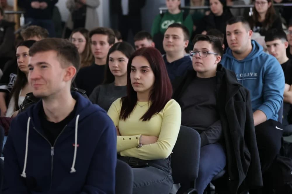 Brodsko-posavski maturanti više nego zadovoljni s ponuđenim akademskim programima na Sveučilištu u Slavonskom Brodu