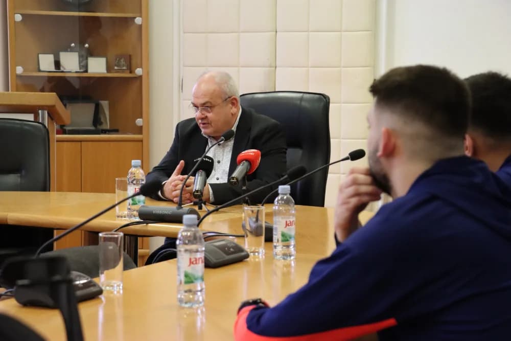 Hrvatska futsalska reprezentacija na prijemu kod gradonačelnika Duspare