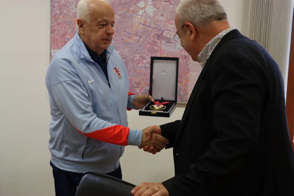Hrvatska futsalska reprezentacija na prijemu kod gradonačelnika Duspare