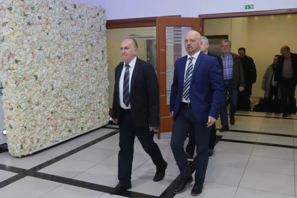 Veliko slavlje u Slavonskom Brodu povodom 35. obljetnice HDZ-a u Brodsko-posavskoj županiji: ʼSpremni smo na najzahtjevnije i najborbenije izboreʼ