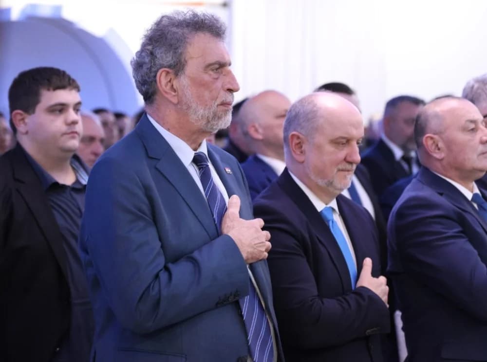 Veliko slavlje u Slavonskom Brodu povodom 35. obljetnice HDZ-a u Brodsko-posavskoj županiji: ʼSpremni smo na najzahtjevnije i najborbenije izboreʼ