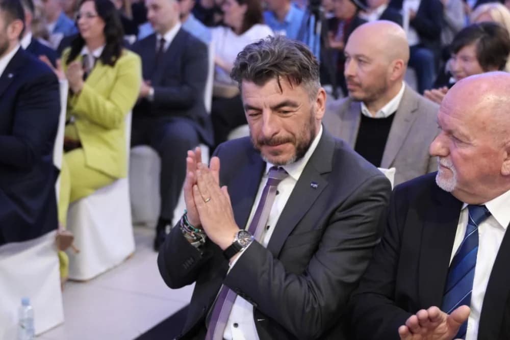 Veliko slavlje u Slavonskom Brodu povodom 35. obljetnice HDZ-a u Brodsko-posavskoj županiji: ʼSpremni smo na najzahtjevnije i najborbenije izboreʼ