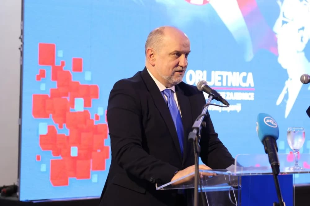 Veliko slavlje u Slavonskom Brodu povodom 35. obljetnice HDZ-a u Brodsko-posavskoj županiji: ʼSpremni smo na najzahtjevnije i najborbenije izboreʼ