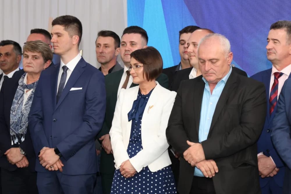 Veliko slavlje u Slavonskom Brodu povodom 35. obljetnice HDZ-a u Brodsko-posavskoj županiji: ʼSpremni smo na najzahtjevnije i najborbenije izboreʼ