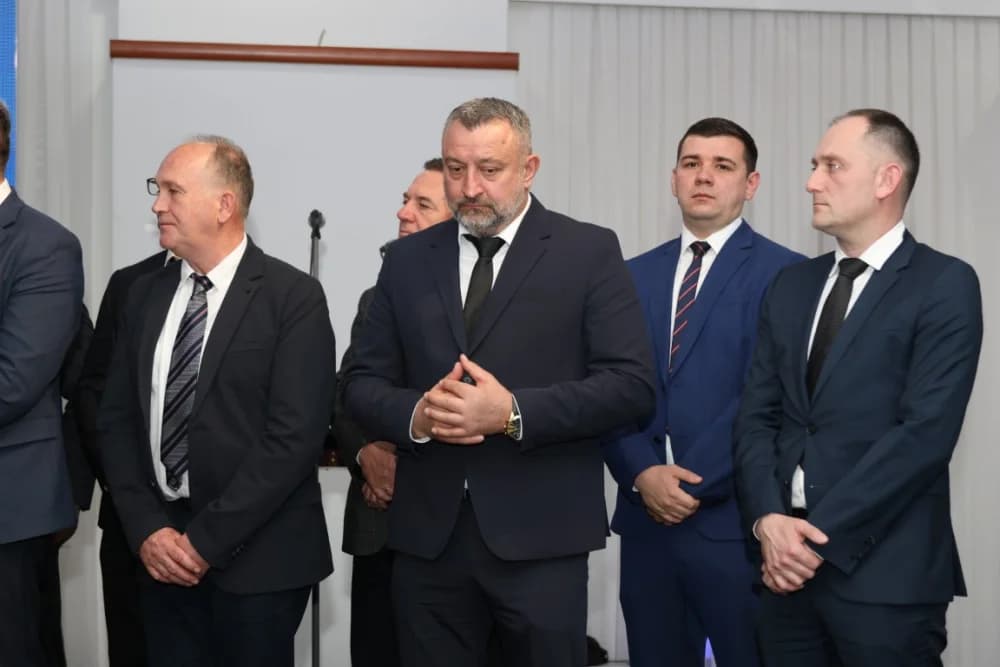 Veliko slavlje u Slavonskom Brodu povodom 35. obljetnice HDZ-a u Brodsko-posavskoj županiji: ʼSpremni smo na najzahtjevnije i najborbenije izboreʼ