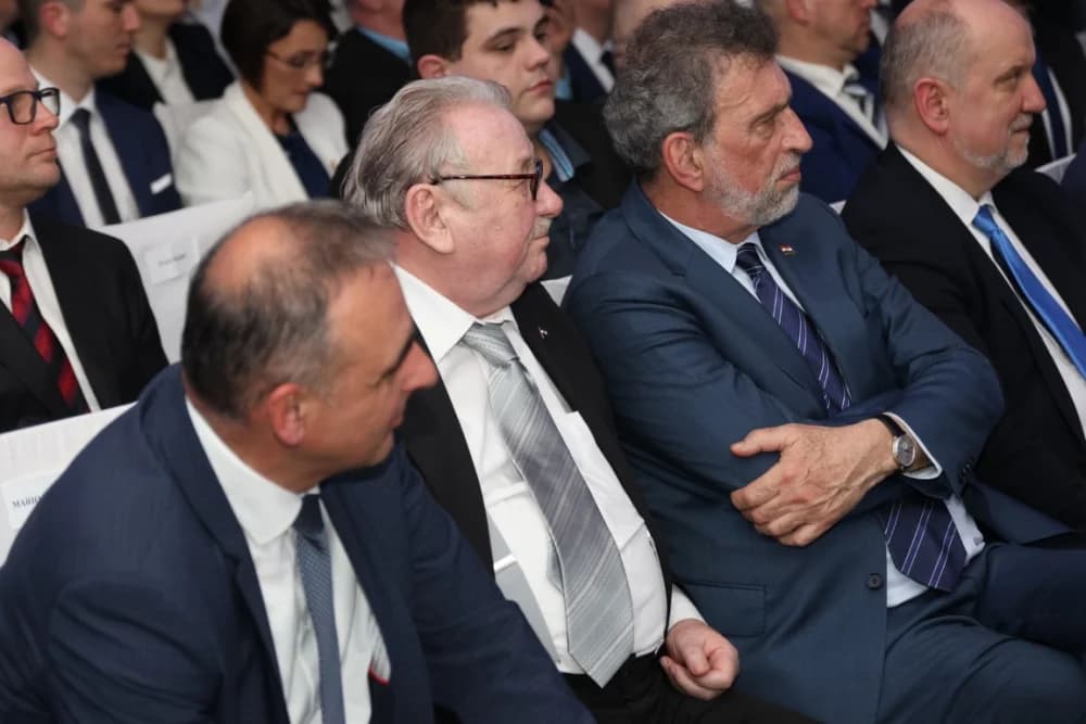 Veliko slavlje u Slavonskom Brodu povodom 35. obljetnice HDZ-a u Brodsko-posavskoj županiji: ʼSpremni smo na najzahtjevnije i najborbenije izboreʼ