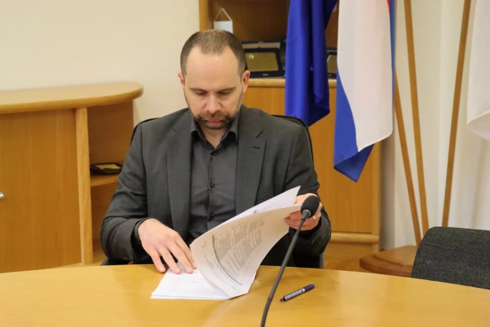 Potpisani ugovori s udrugama: Financijska potpora Grada Sl. Broda za realizaciju programskih aktivnosti