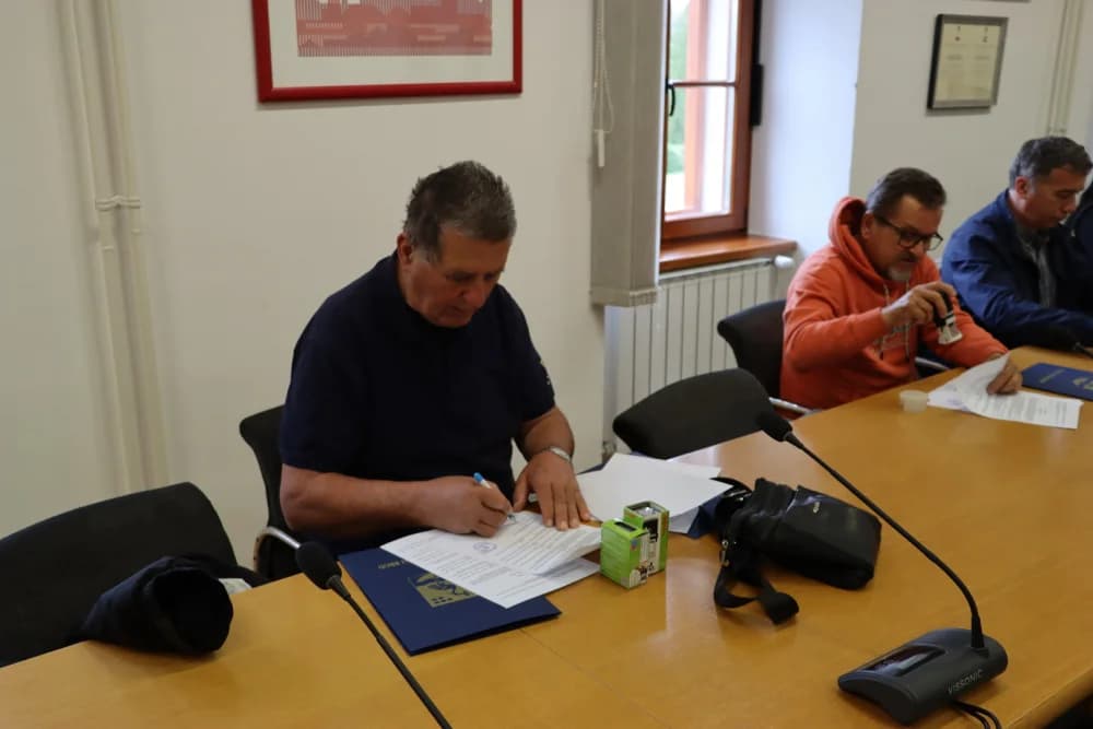 Potpisani ugovori s udrugama: Financijska potpora Grada Sl. Broda za realizaciju programskih aktivnosti