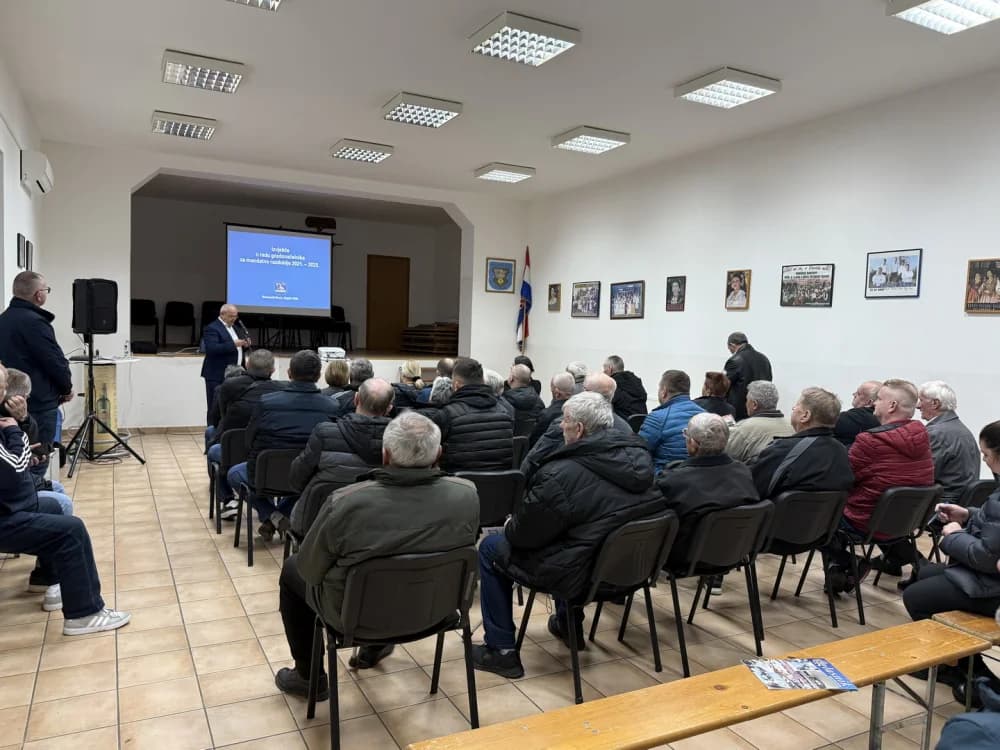 Sastanak za sastankom gradonačelnika Duspare sa sugrađanima po mjesnim odborima