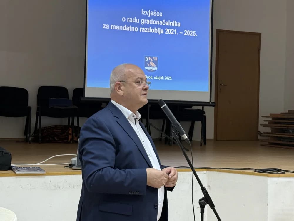 Sastanak za sastankom gradonačelnika Duspare sa sugrađanima po mjesnim odborima