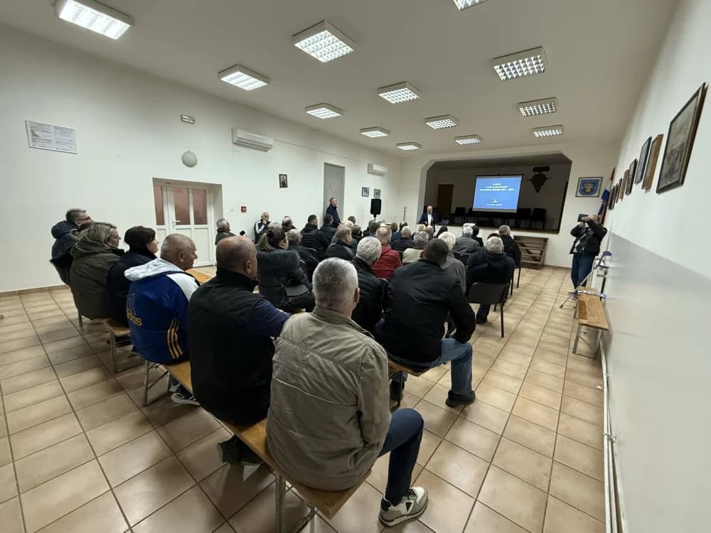 Sastanak za sastankom gradonačelnika Duspare sa sugrađanima po mjesnim odborima