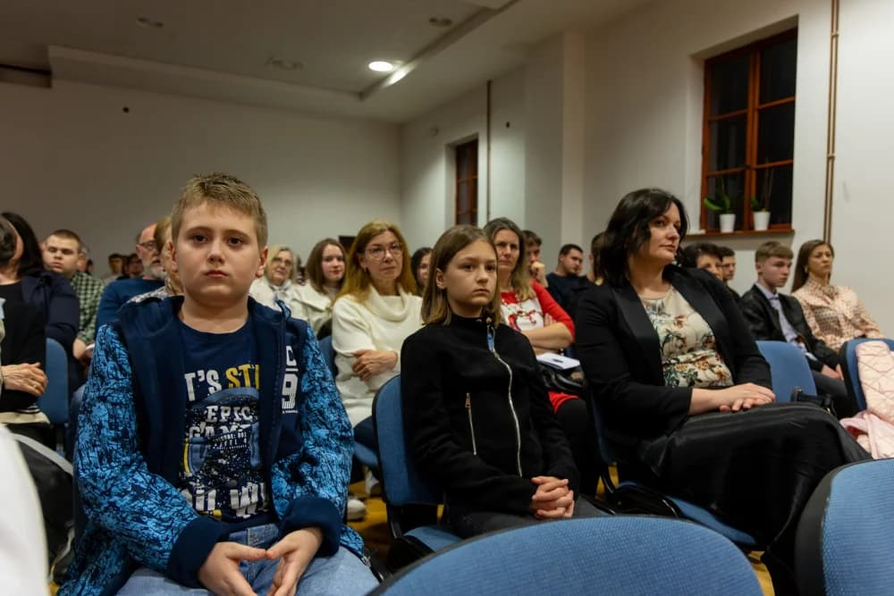 Aljoša Jurinić oduševio publiku virtuoznim nastupom u Glazbenoj školi
