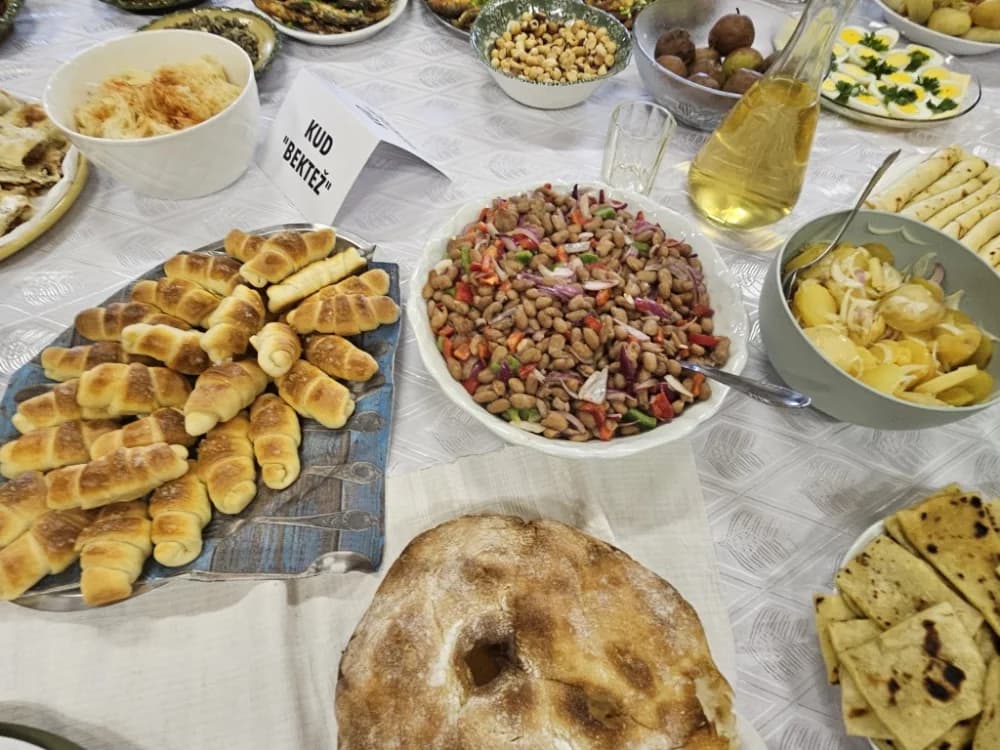 Vranovke sudjelovale na tradicionalnoj manifestaciji „Što su jeli naši stari u vrijeme korizme“ u susjednoj županiji