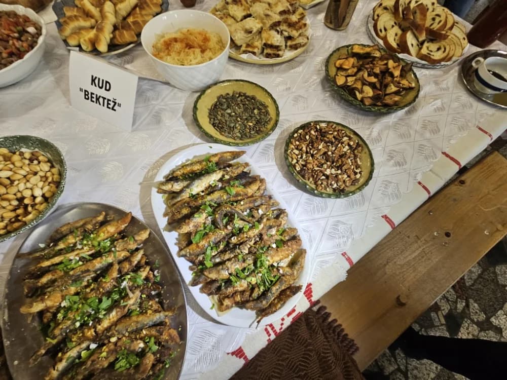 Vranovke sudjelovale na tradicionalnoj manifestaciji „Što su jeli naši stari u vrijeme korizme“ u susjednoj županiji