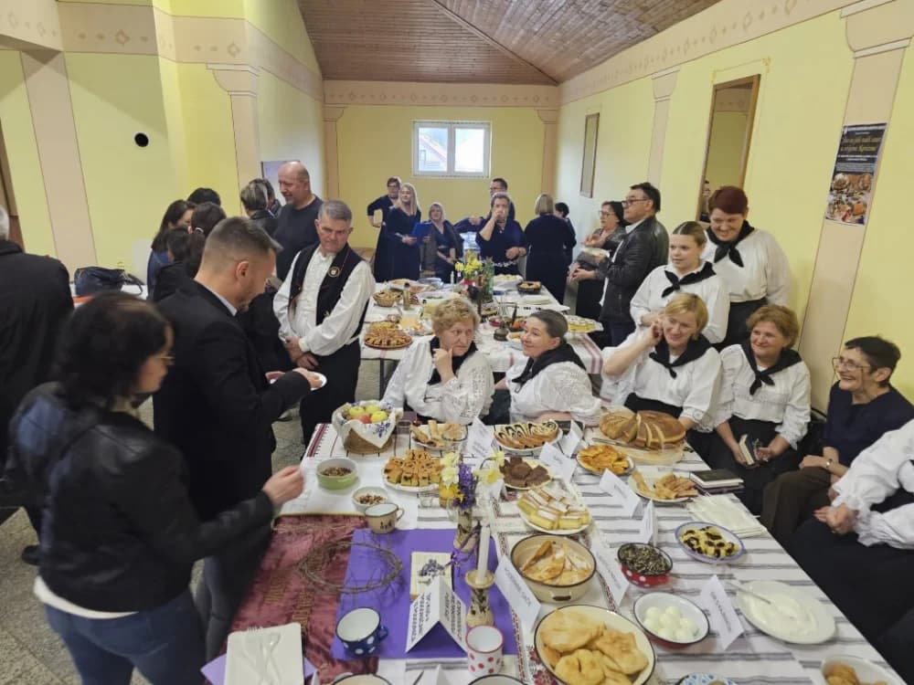Vranovke sudjelovale na tradicionalnoj manifestaciji „Što su jeli naši stari u vrijeme korizme“ u susjednoj županiji