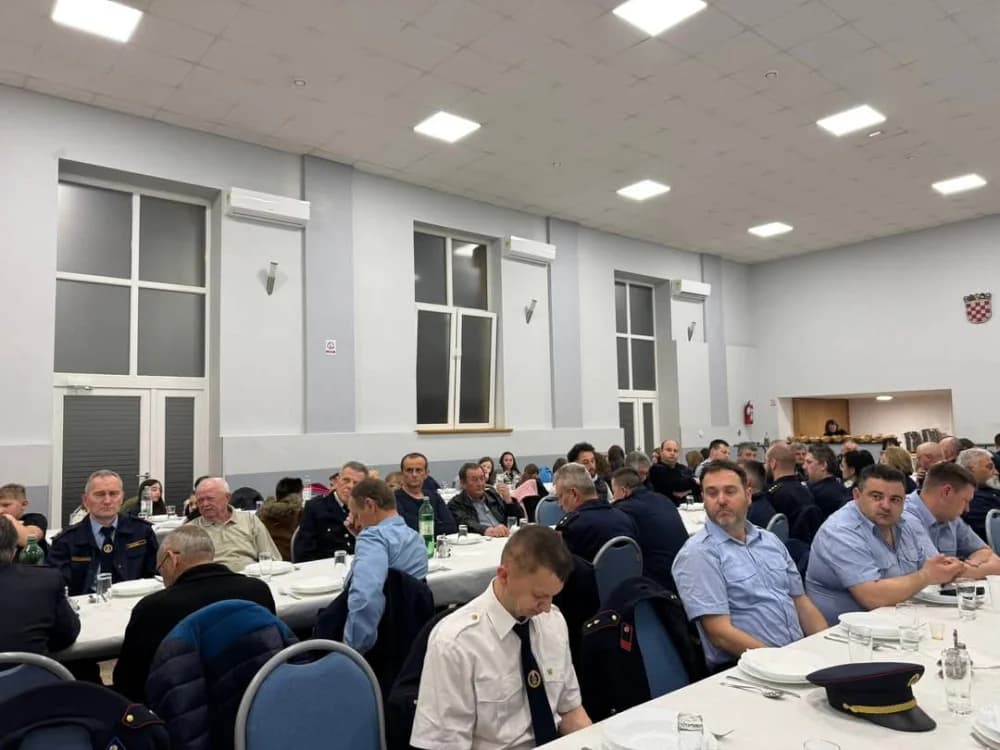 Sibinjski vatrogasci će imati još snažniju podršku u svom radu koju će im pružiti općinski načelnik Josip Pavić
