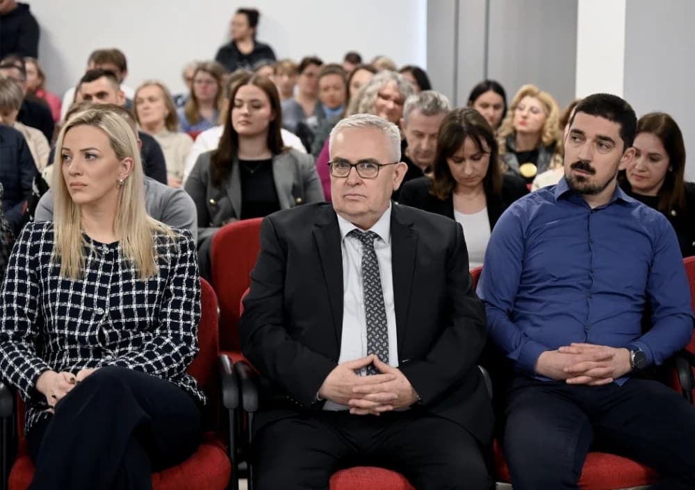 Župan Marušić na konferenciji HGK „ERA MJERA“ u Sl. Brodu