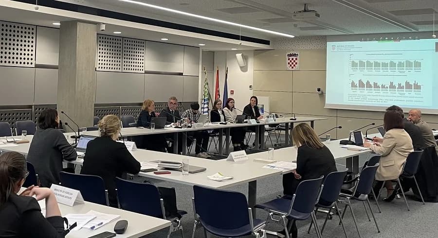 Grad Slavonski Brod predstavio mjere za poboljšanje kvalitete zraka na sastanku s Europskom komisijom