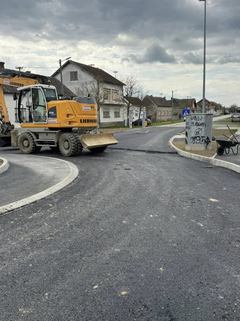 Završena izgradnja kružnog toka u Slobodnici