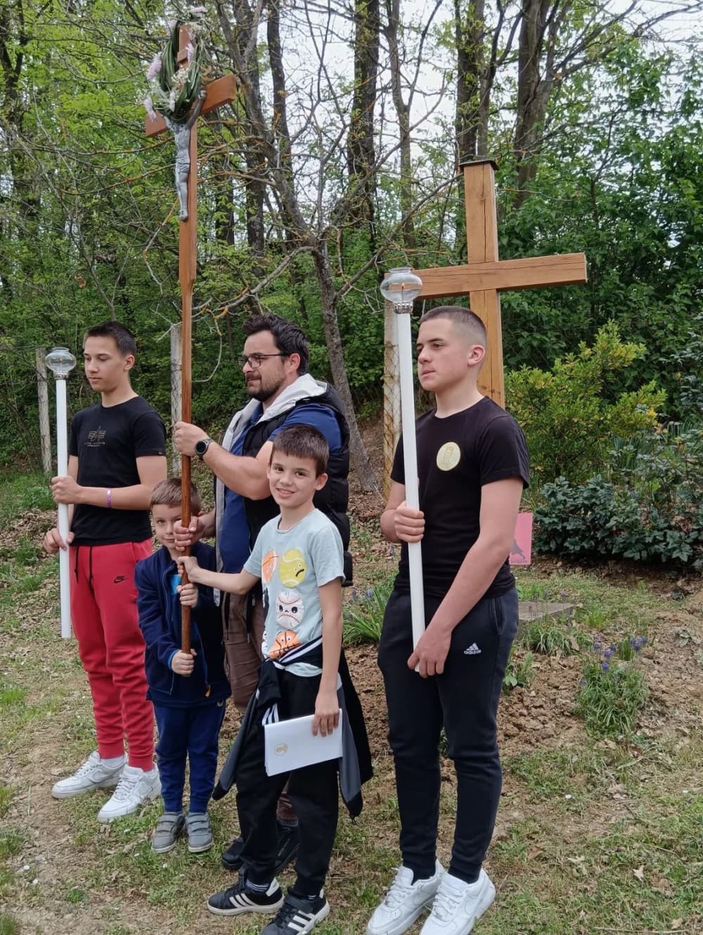 Križni put i Gospin plač održan na Cvjetnicu u Gromačniku