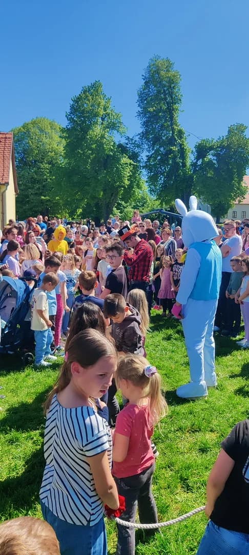 Zeko oduševio brodske mališane