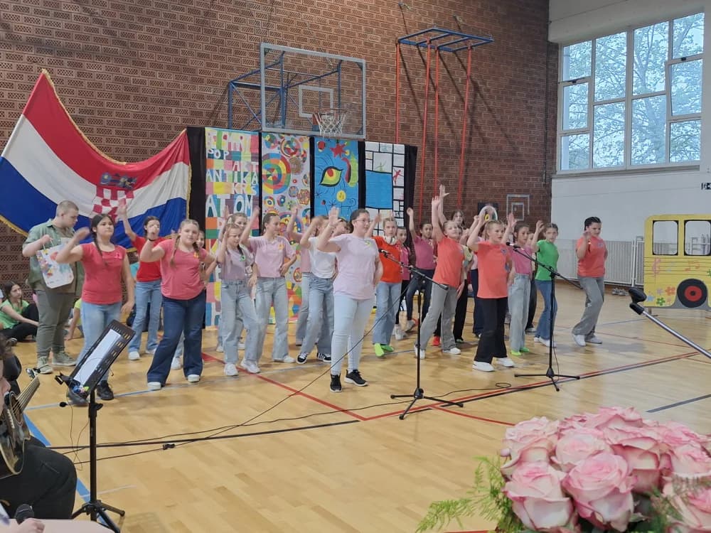 Svečanim programom obilježen Dan Osnovne škole ʼIvana Brlić - Mažuranićʼ