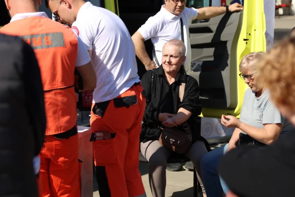 Uspješno provedena javnozdravstvena akcija na prostoru Gradske tržnice u Sl. Bordu u sklopu obilježavanja Nacionalnog dana hitne medicinske službe