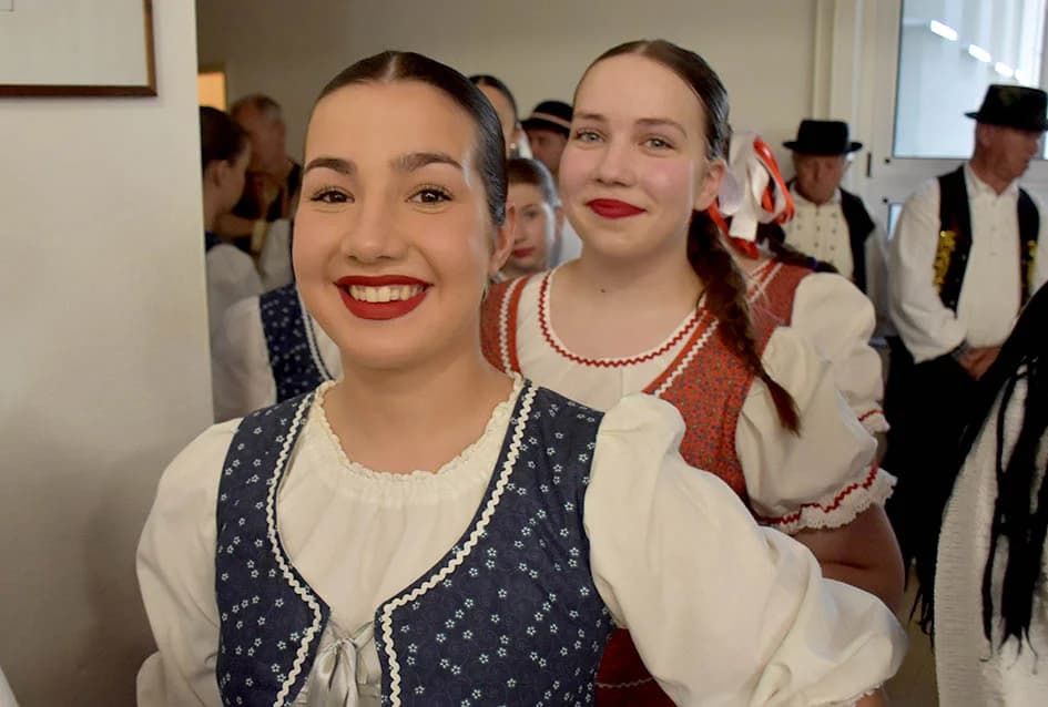 KUD-ovci iz Donjih Andrijevaca bili posebni gosti u susjednoj županiji na smotri „Pivaj diko ja ću ti polagat“
