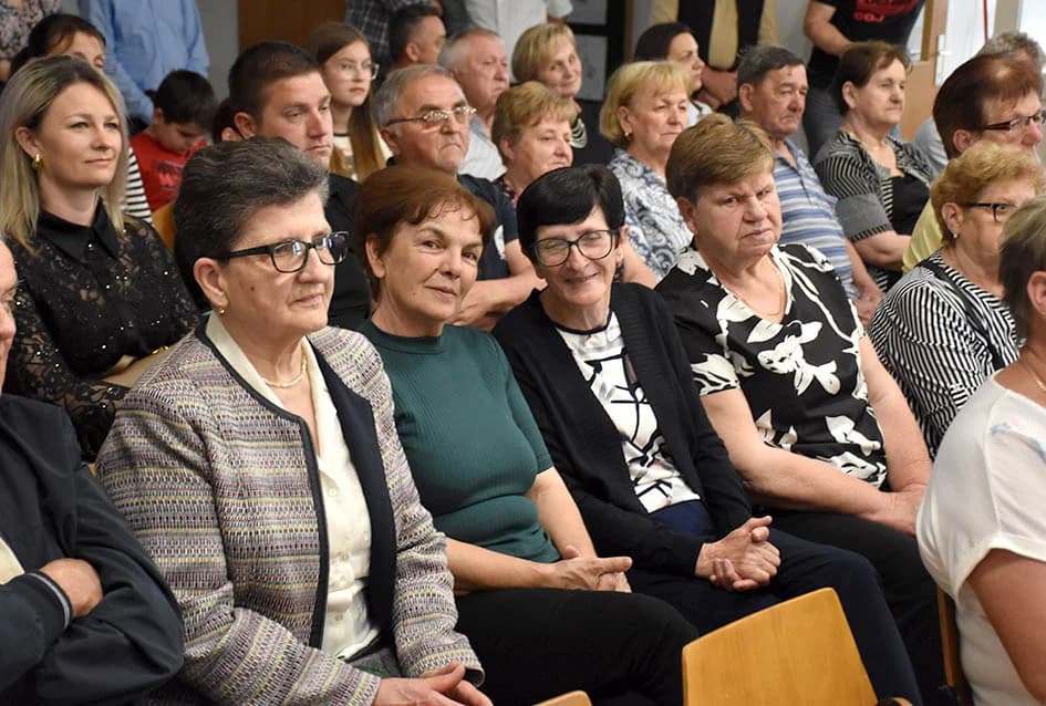 KUD-ovci iz Donjih Andrijevaca bili posebni gosti u susjednoj županiji na smotri „Pivaj diko ja ću ti polagat“