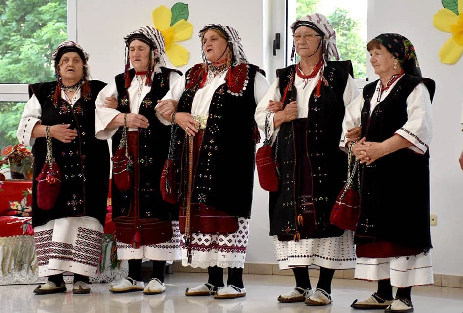 KUD-ovci iz Donjih Andrijevaca bili posebni gosti u susjednoj županiji na smotri „Pivaj diko ja ću ti polagat“