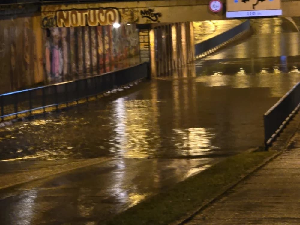 Poplavljeni podvožnjak u Sl. Brodu opet pobijedio gradonačelnika Dusparu!