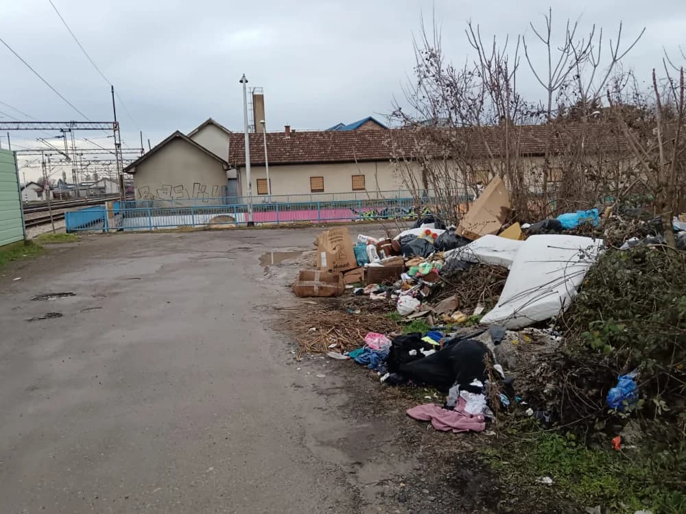 Smeće nas zatrpava, a gradska uprava šuti – do kada?