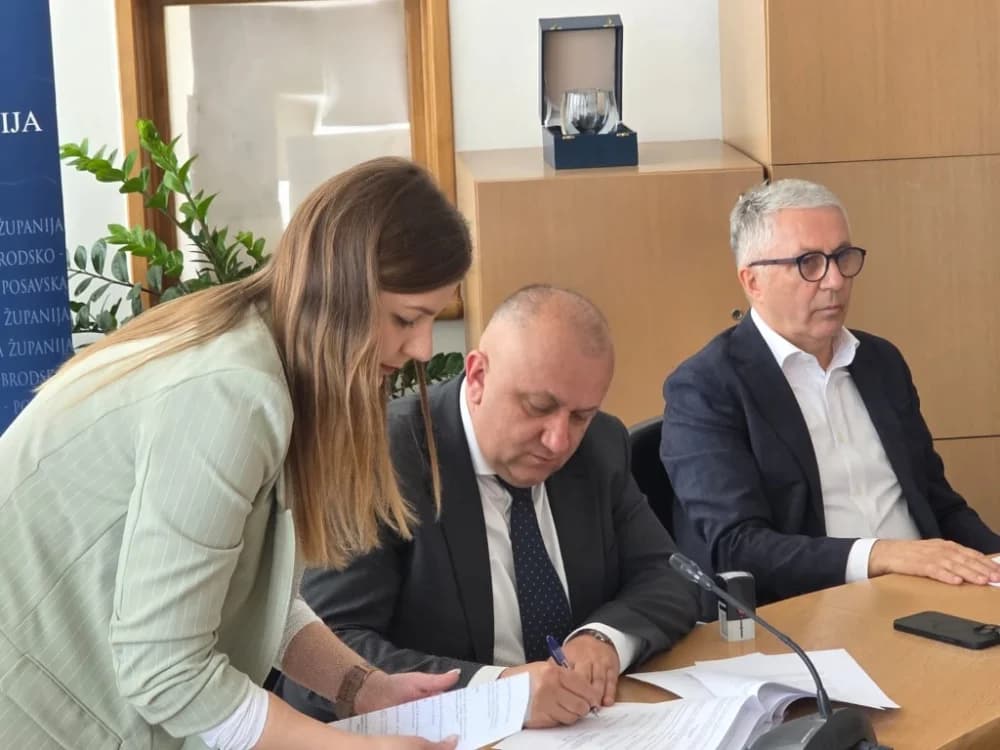 Za nove projekte u Brodsko-posavskoj županiji dodjeljeni vrijedni ugovori