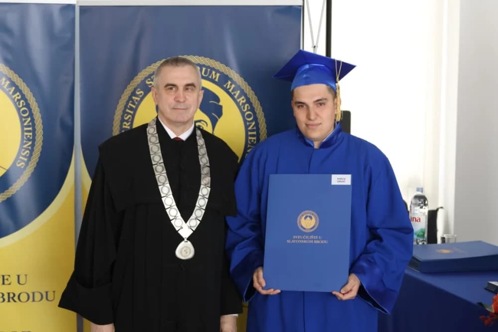 Velika svečanost: Promovirano 148 završnih studenata Sveučilišta u Slavonskom Brodu