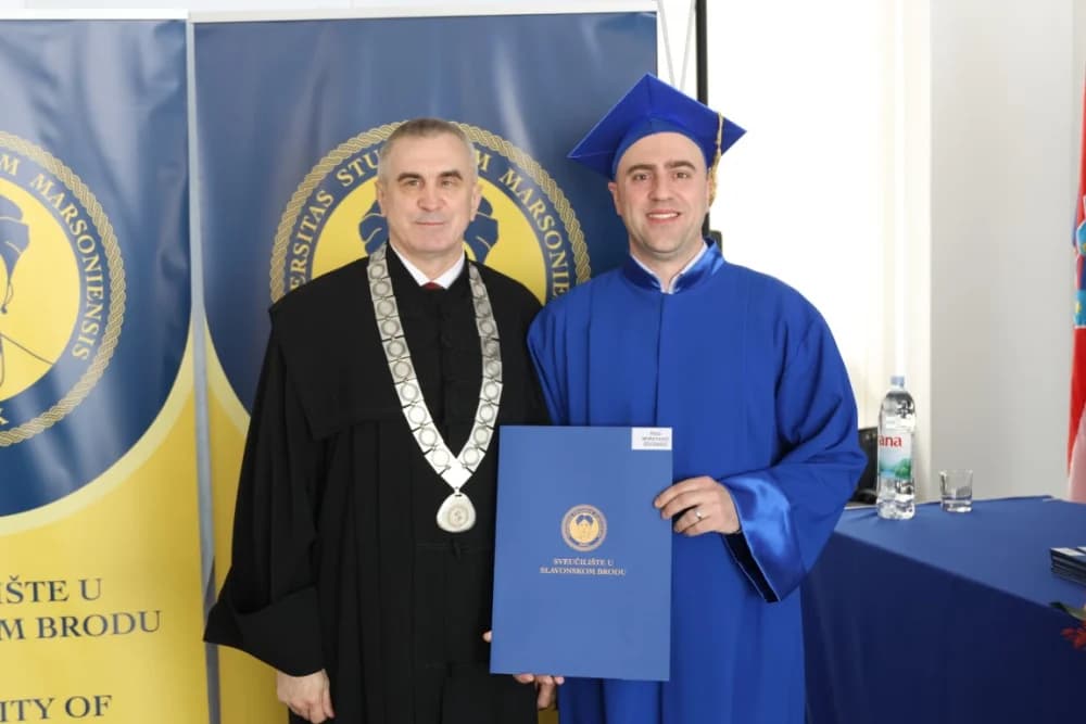 Velika svečanost: Promovirano 148 završnih studenata Sveučilišta u Slavonskom Brodu