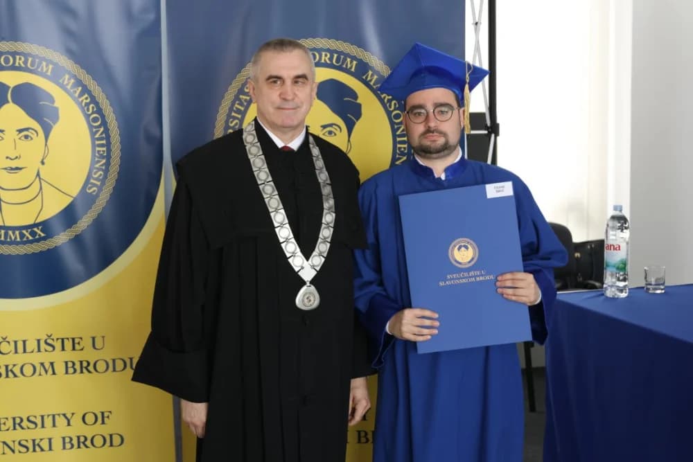 Velika svečanost: Promovirano 148 završnih studenata Sveučilišta u Slavonskom Brodu