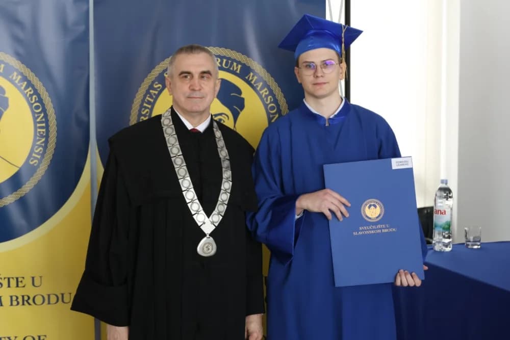 Velika svečanost: Promovirano 148 završnih studenata Sveučilišta u Slavonskom Brodu