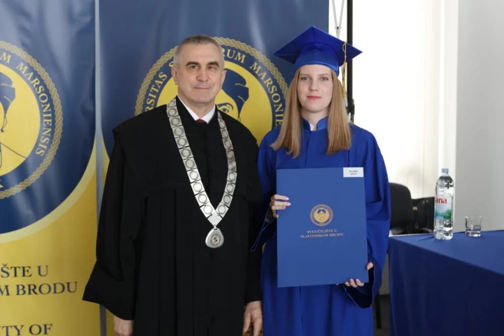 Velika svečanost: Promovirano 148 završnih studenata Sveučilišta u Slavonskom Brodu