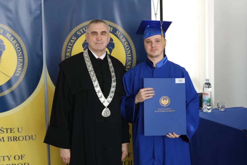 Velika svečanost: Promovirano 148 završnih studenata Sveučilišta u Slavonskom Brodu