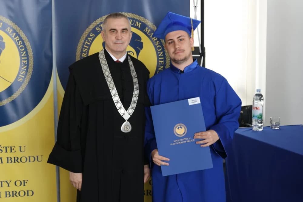 Velika svečanost: Promovirano 148 završnih studenata Sveučilišta u Slavonskom Brodu