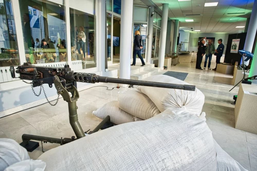 U Muzeju Brodskog Posavlja otvorena izložba ʼBljesakʼ