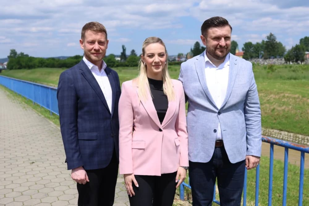 Tekić, Maduna, Delić iznijeli niz primjedbi s konkretnim dokazima o nestručnosti Dusparine Gradske uprave: „Moramo promijeniti sve ono u čemu se Duspara ne snalazi već godinama“