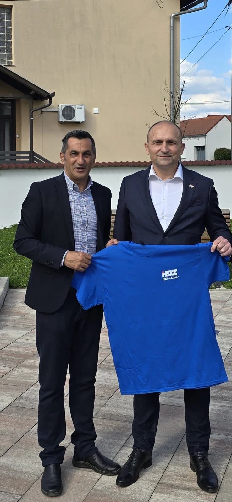 Potporu općinskom načelniku Općine Klakar Tomislavu Pendiću došao dati potpredsjednik Vlade RH i ministar obrane Ivan Anušić