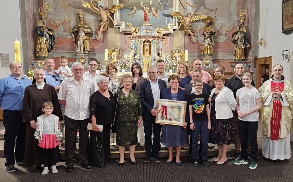 Zlatni bračni jubilej proslavili supružnici Martin i Marijana Vuksanović