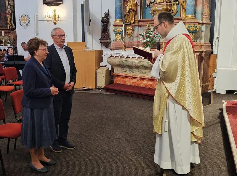 Zlatni bračni jubilej proslavili supružnici Martin i Marijana Vuksanović